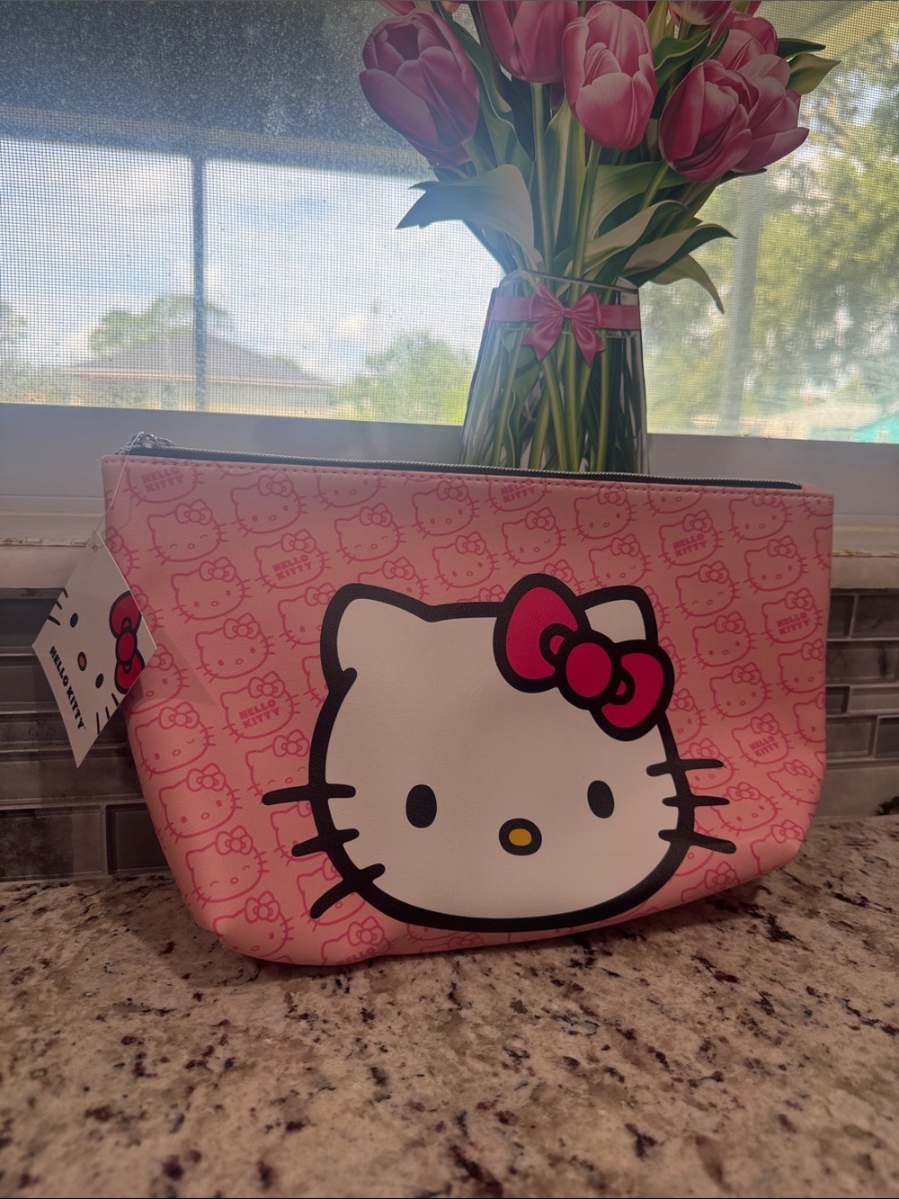 Hello Kitty Pink🎀 Pouch with Bow Accent